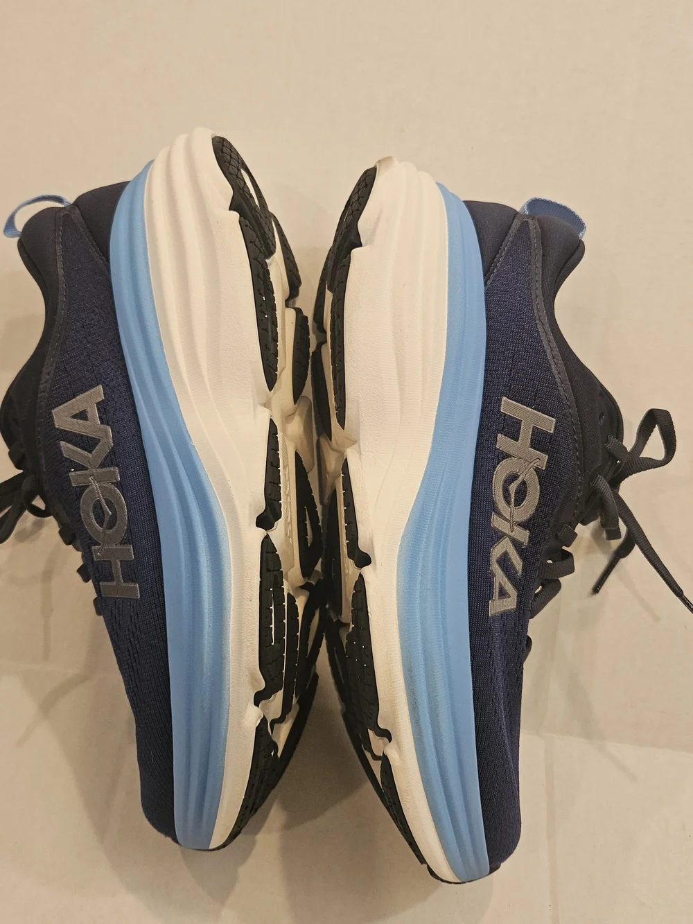 HOKA Bondi 8 Men's Navy Blue Running Shoes Size 7